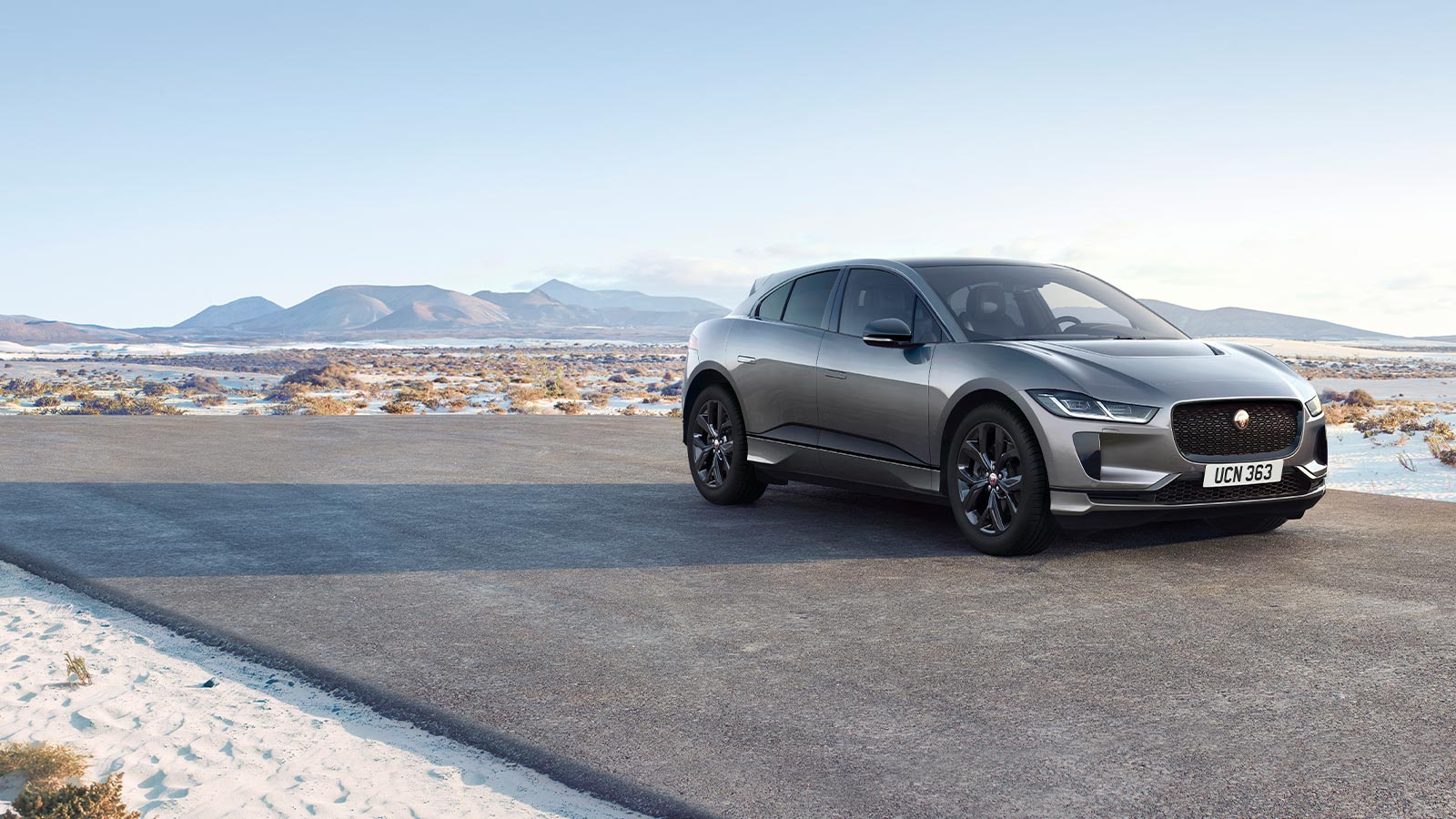 ПОЛНОСТЬЮ<br>
ЭЛЕКТРИЧЕСКИЙ<br>
JAGUAR I-PACE